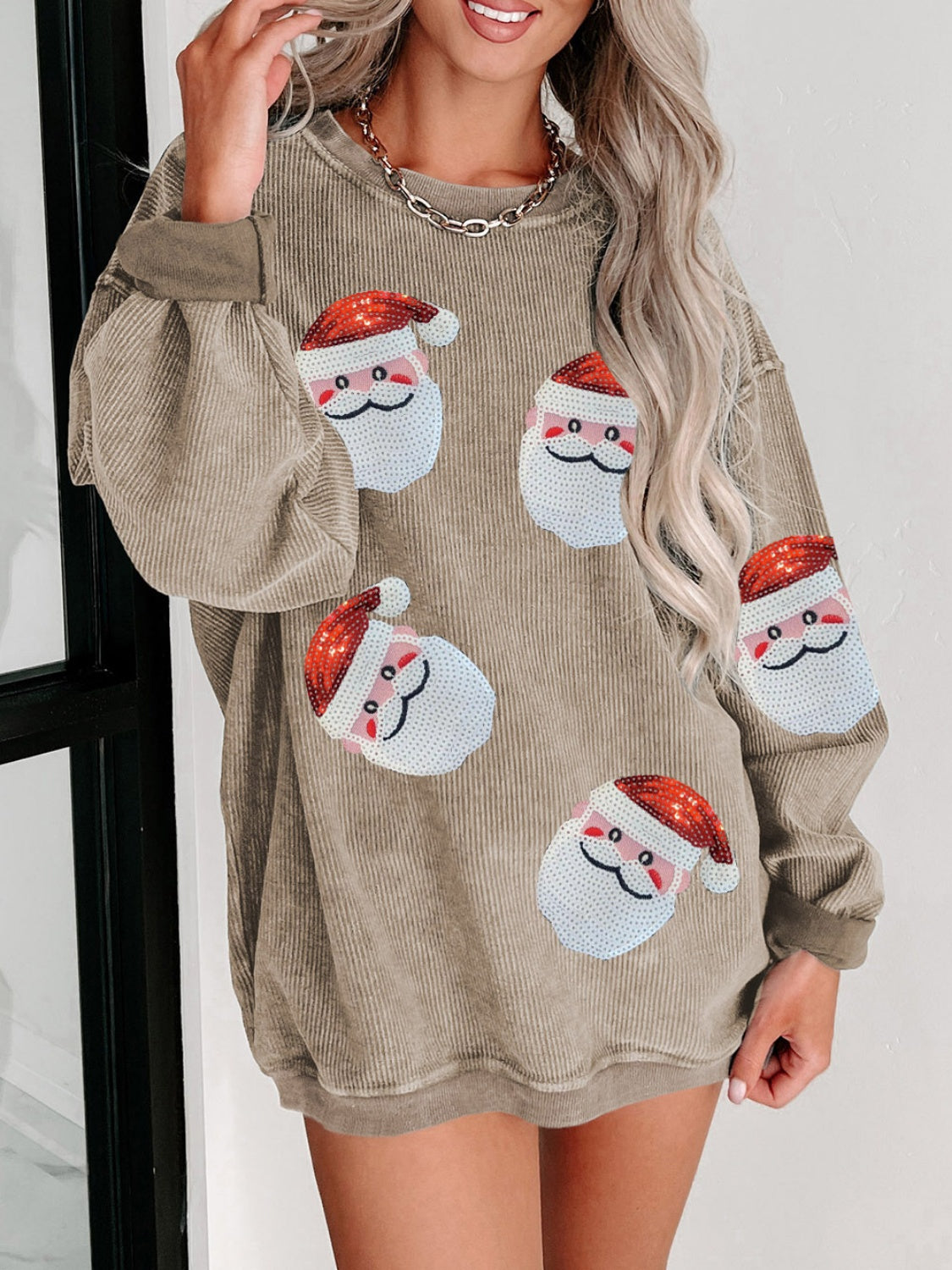 Sweatshirt - Sequin Santa Patch Ribbed
