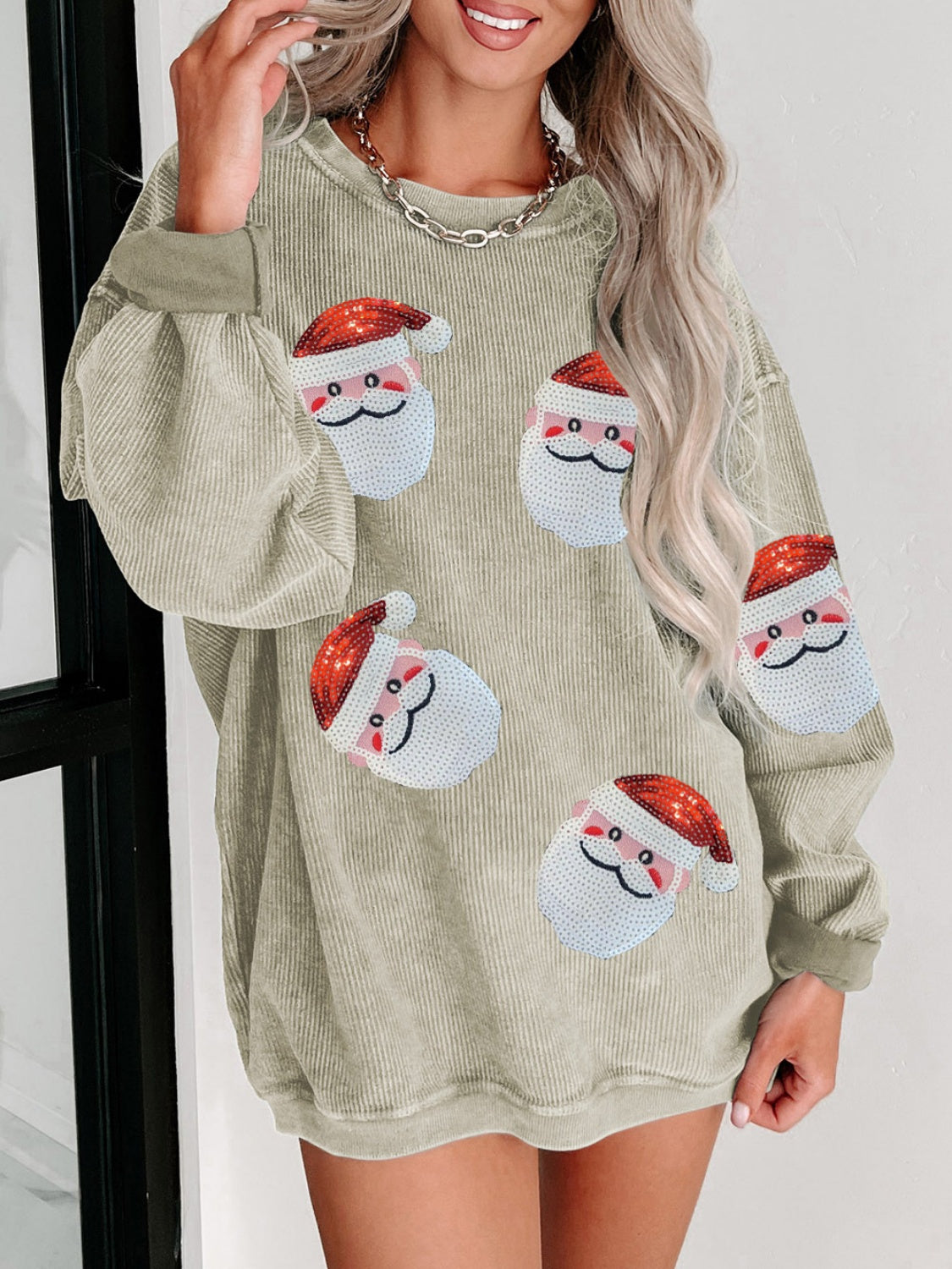 Sweatshirt - Sequin Santa Patch Ribbed